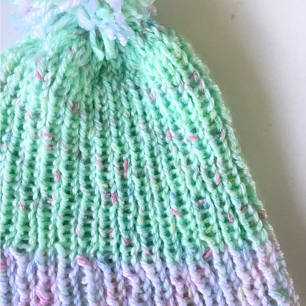 Hat Beanie Baby Pom Pom Green White Knit Pastel Spring Easter